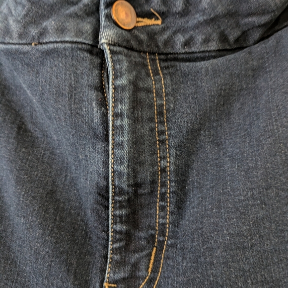 Coldwater Creek Ladies Jeans, 22W - Picture 4 of 8